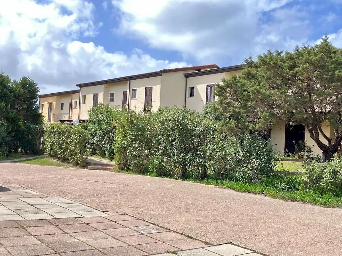 Baia Delle Mimose, A Pochi Passi Dal Mare Apartment Valledoria